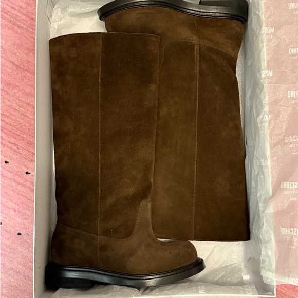 Moschino Tan Boots - Picture 2 of 7